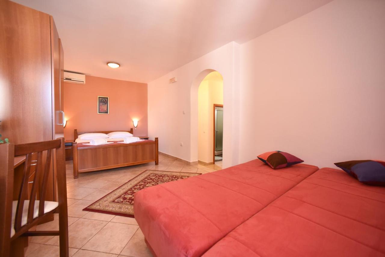 Apartmani Soljaga Петровац Экстерьер фото