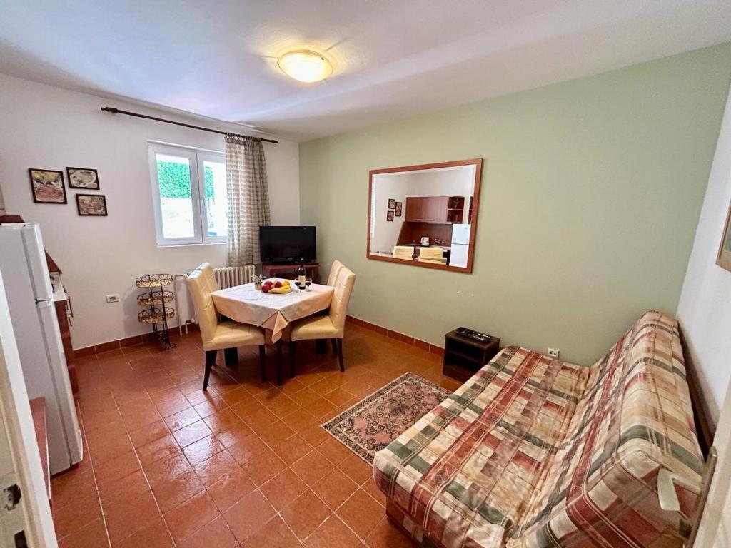 Apartmani Soljaga Петровац Экстерьер фото